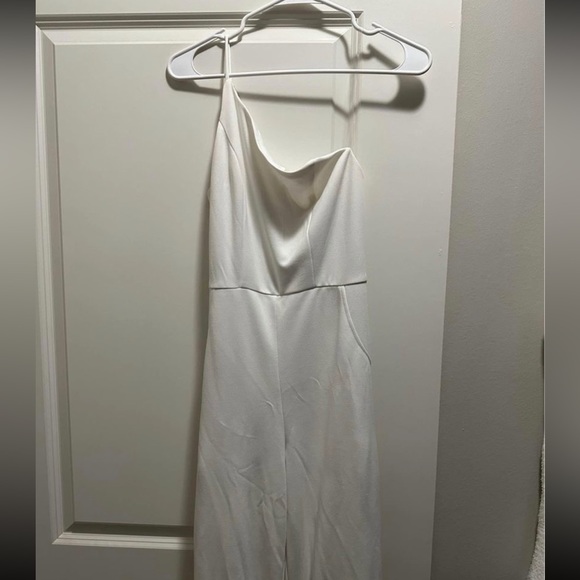 White jumpsuit - Picture 1 of 1